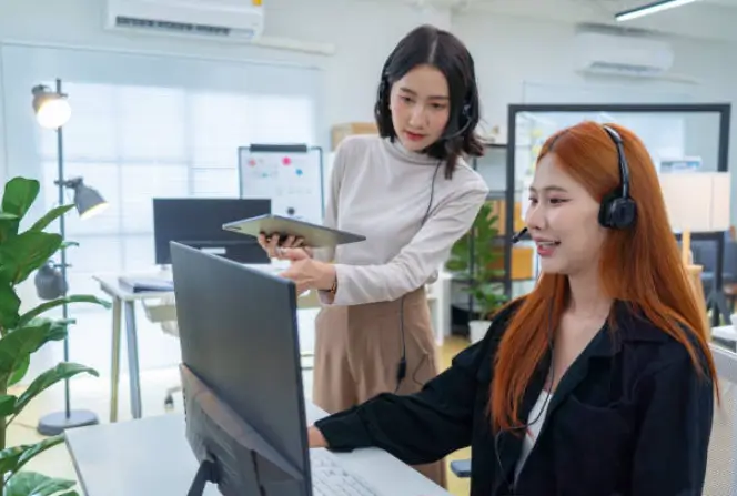 How Does Ecommerce Call Center Outsourcing Improve Customer Experience?